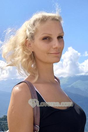 213741 - Anna Age: 38 - Russia