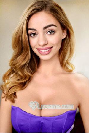 213848 - Lianna Age: 41 - Ukraine