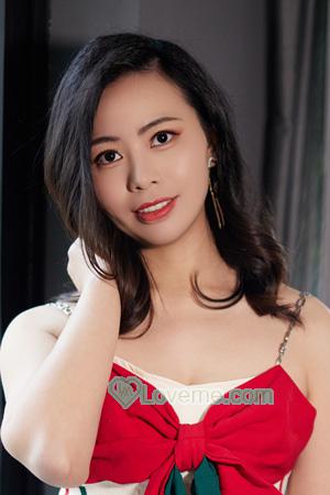 214190 - Yueqin Age: 35 - China