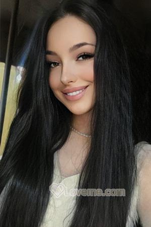 214823 - Ilona Age: 19 - Ukraine