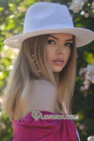 215993 - Anastasia Age: 27 - Ukraine