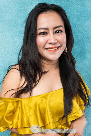 216166 - Wacharapan (Nam-Cha) Age: 45 - Thailand