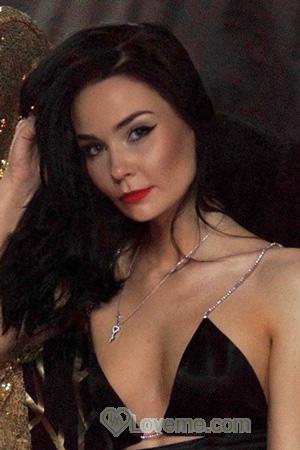 216188 - Valentyna Age: 31 - Kyrgyzstan