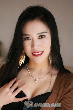216675 - Kayla Age: 33 - China