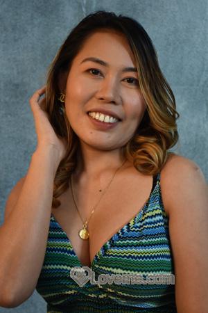 217136 - Jenjen (Jen) Age: 36 - Philippines
