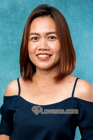 217839 - Tippawan Age: 40 - Thailand