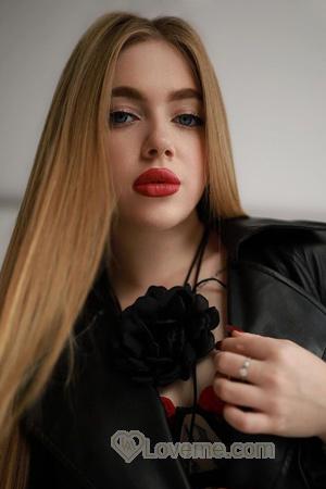 218232 - Yelyzaveta Age: 18 - Ukraine