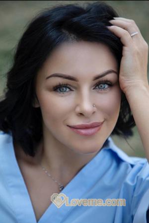 218604 - Anna Age: 33 - Ukraine