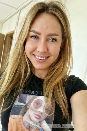 218842 - Elena Age: 36 - Ukraine
