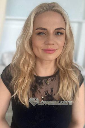 219048 - Kseniia Age: 41 - Ukraine