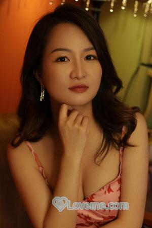 Ladies of Jiangmen