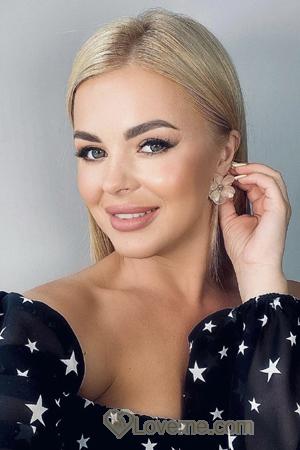 219442 - Alina Age: 34 - Ukraine