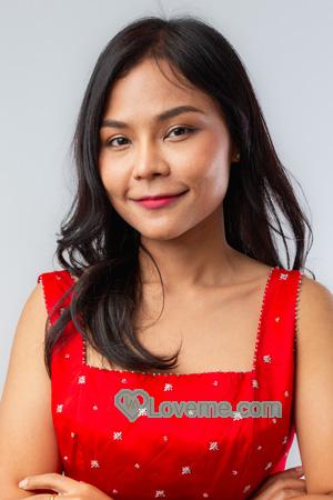 219520 - Pattawee Age: 35 - Thailand