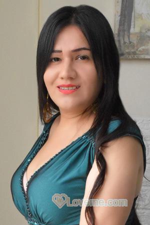220223 - Gina Age: 37 - Peru