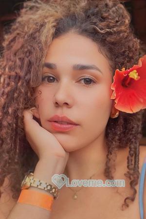 221908 - Yenifer Age: 25 - Colombia
