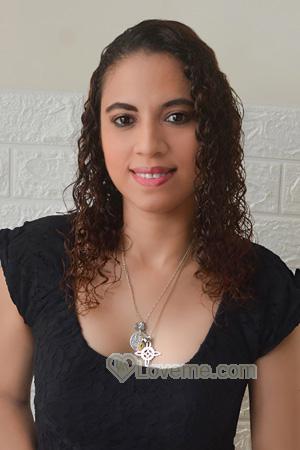 222356 - Guissella Age: 42 - Peru