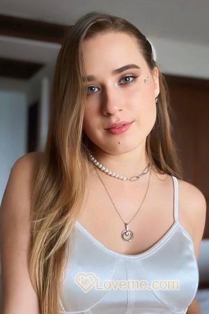 222428 - Nika Age: 24 - Ukraine