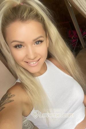 222625 - Viktoriia Age: 30 - Ukraine