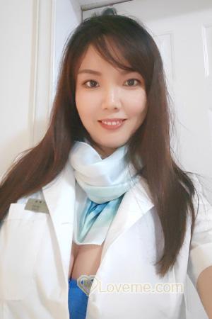 224412 - Lily Age: 35 - China