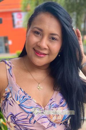 225125 - Liceth Age: 40 - Colombia