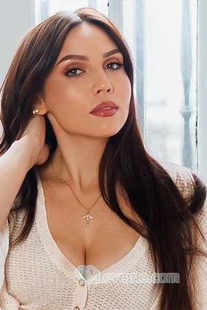 225248 - Yuliia Age: 37 - Ukraine