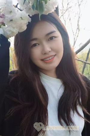 227713 - Shihui Age: 31 - China