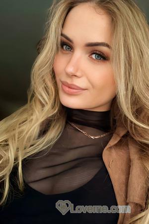 227728 - Anna Age: 19 - Ukraine