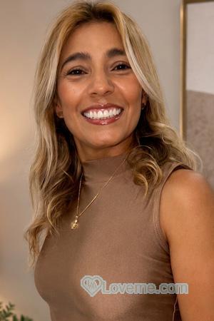 228213 - Aide Age: 44 - Colombia