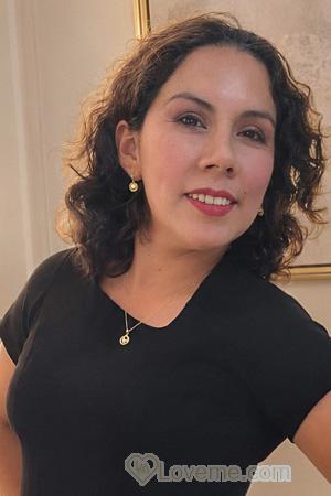 228223 - Evelyn Age: 41 - Peru