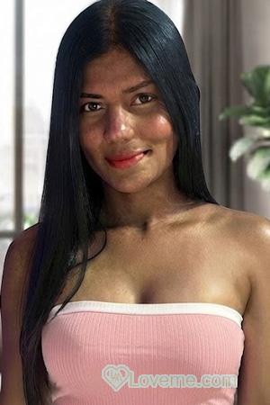 228306 - Laura Age: 26 - Colombia
