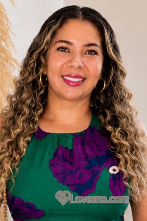 228312 - Yuly Age: 41 - Colombia
