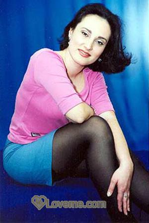 53207 - Irina Age: 31 - Russia