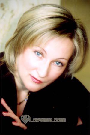 58786 - Elena Age: 42 - Russia