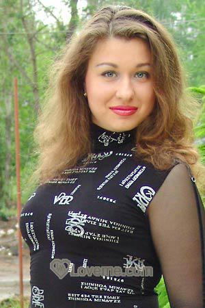 63157 - Larisa Age: 25 - Ukraine