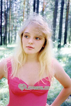 66401 - Natalia Age: 33 - Russia