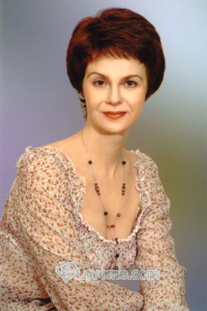 69353 - Elena Age: 48 - Latvia