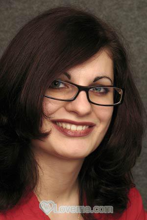 70025 - Irina Age: 26 - Ukraine