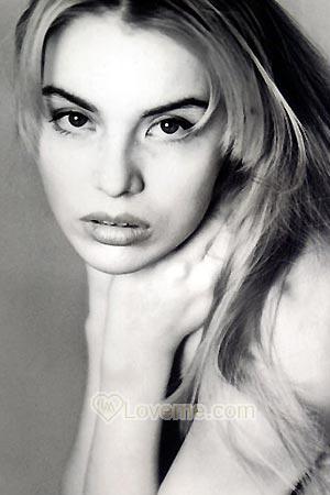 71852 - Guzel Age: 33 - Russia