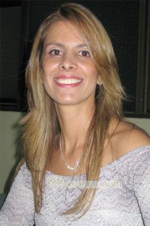 82069 - Isabel Age: 40 - Costa Rica
