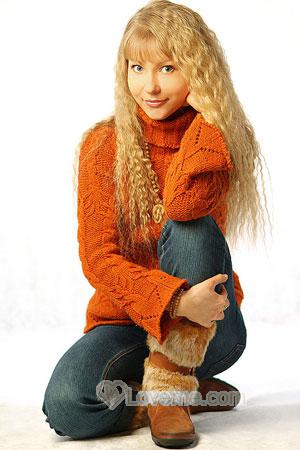 85052 - Tatiana Age: 28 - Russia