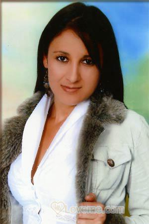 88308 - Morelia Age: 30 - Colombia