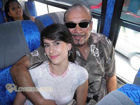 latino-girls-001