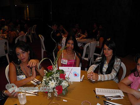 latino-girls-039