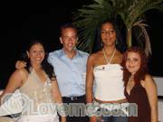 Colombia-Women-3853