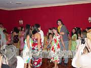 046-filipino-women