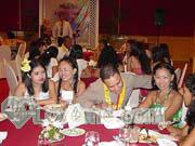 069-filipino-women