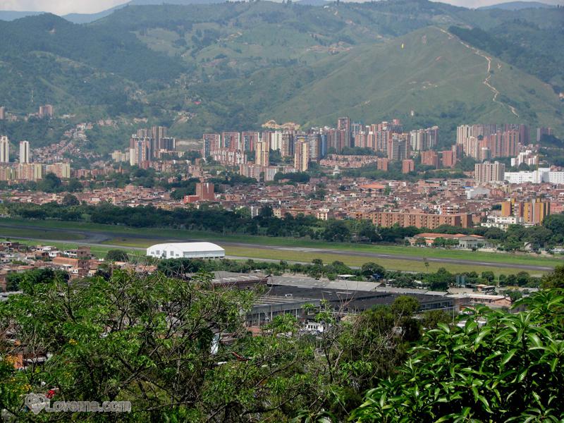 medellin-women-51