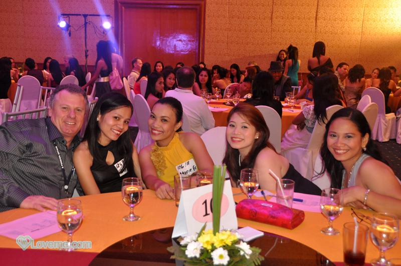 philippine-women-75