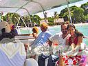 cartagena-women-boat-1104-14