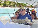 cartagena-women-boat-1104-16